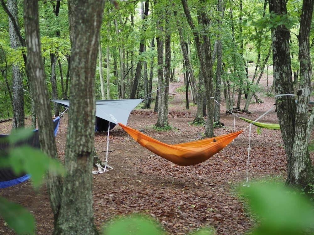 スタイル別、enoのハンモック選び。ULハイクからキャンプまで、あなたは何派? アウトドアとキャンプの専門店マウンテンプロダクツ